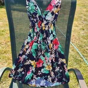 Xsmall tide around the neck sun dress